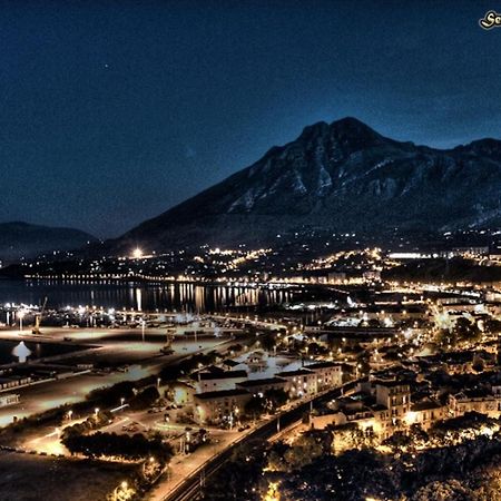 Il Gallo Di Eracle - Charming Suites & Rooms Termini Imerese Exterior foto